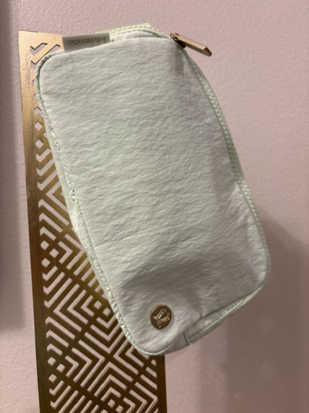 Lululemon Everywhere Belt Bag Kohlrabi Green Nylon Waist Pack Adjustable Strap